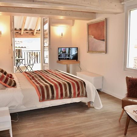 Les Chambres Tropeziennes Sanary-sur-Mer Esterno foto